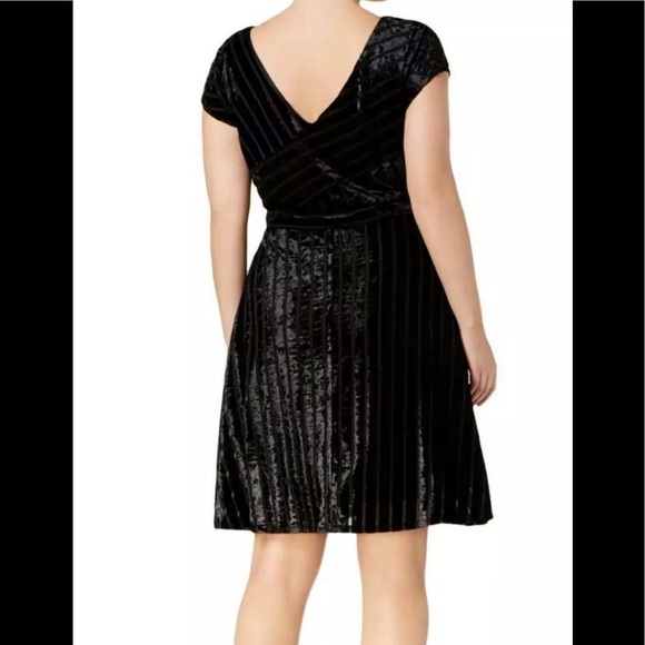 Women’s Black Velvet Party Cocktail Dress Plus Size 1X NY COLLECTION NEW - Picture 2 of 8